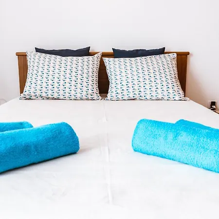 Quintavelha Pool Privategarage&balcony Flat 120 *