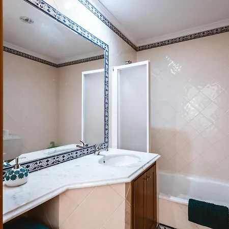 Apartment Quintavelha Pool Privategarage&balcony Flat 120 *