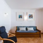 Quintavelha Pool Privategarage&balcony Flat 120 *