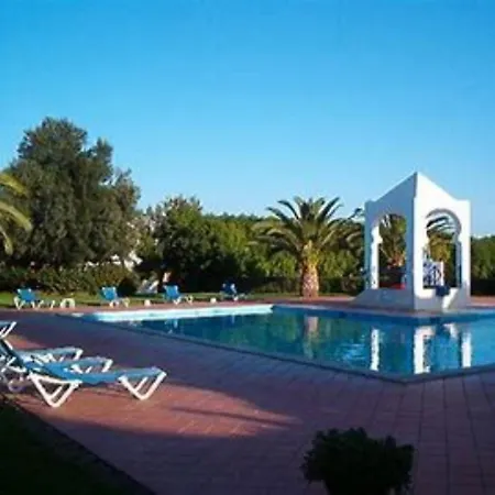 아파트 Quintavelha Pool Privategarage&balcony Flat 120 *